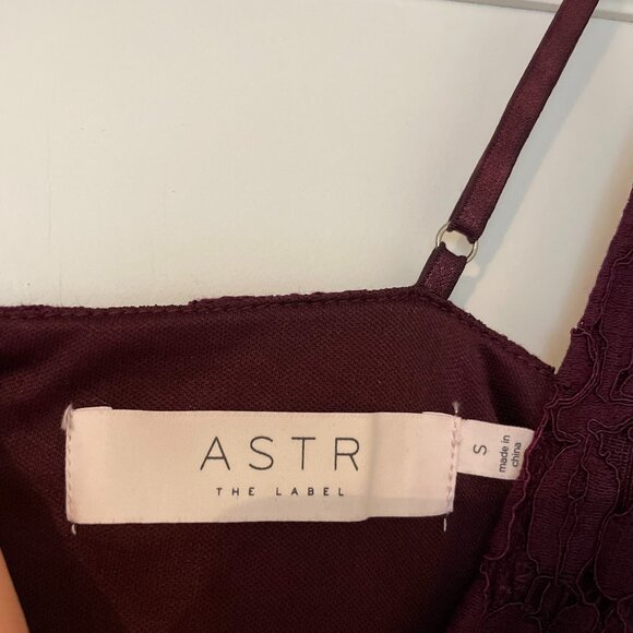 ASTR the Label Maroon Dress - Picture 3 of 3